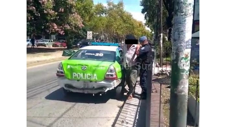 Tras discusión, amenazó de muerte a su nieto con un cuchillo